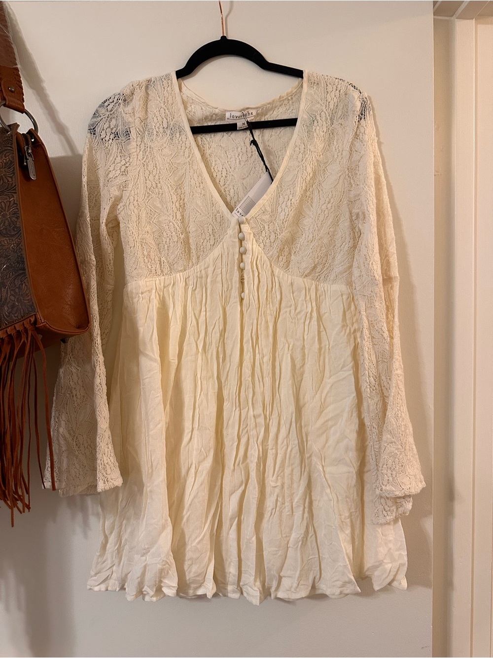 Love Riche Cream Lace Peasant Tunic